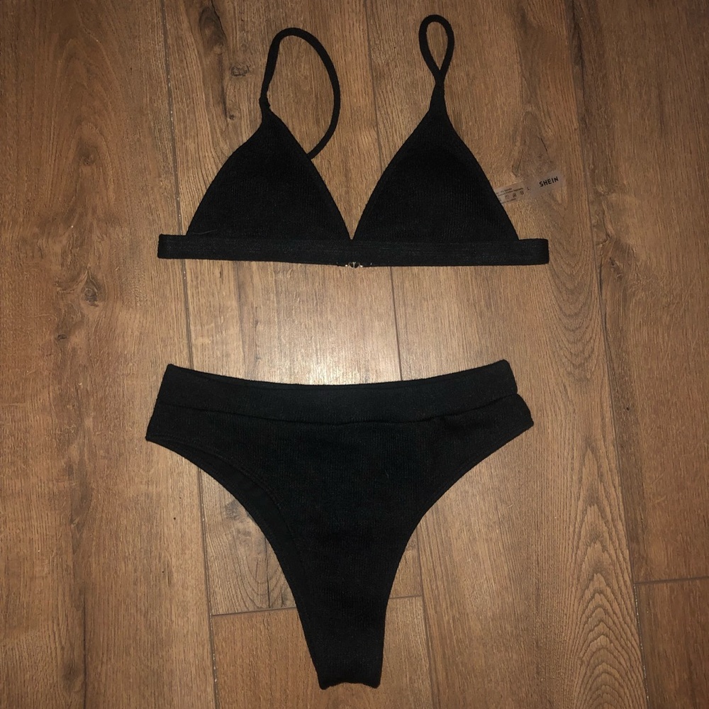 black high cut bikini